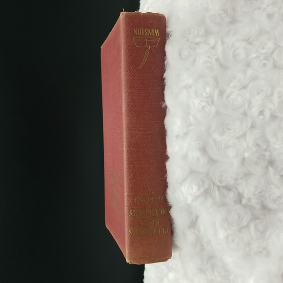 Peloubet's Bible Dictionary Red Hardcover Book - Picture 3 of 16